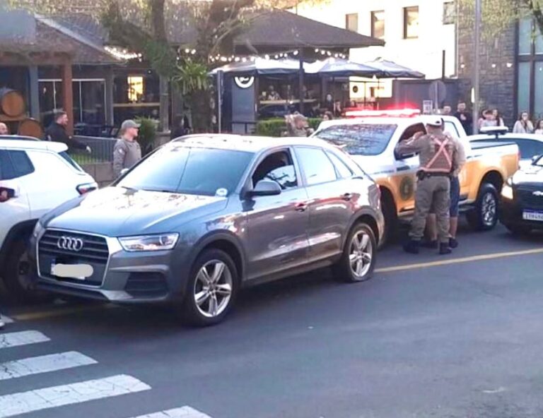 Jovem tenta fugir da Polícia Rodoviária é perseguido e preso