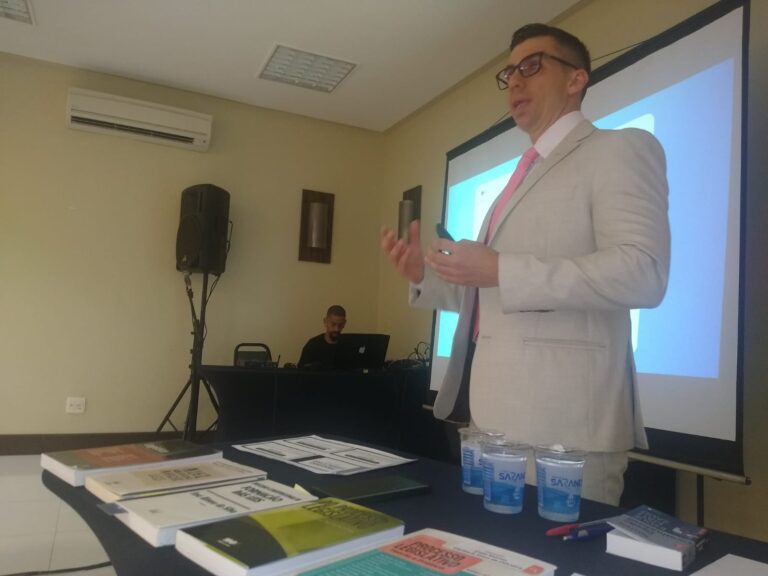 Processo Legislativo é debatido no Congresso dos Vereadores e Assessores