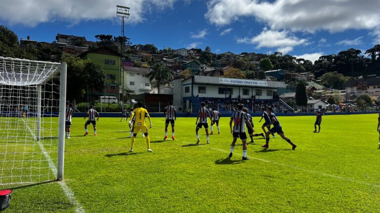 Chuvas alteram local da semifinal da Copa Laghetto