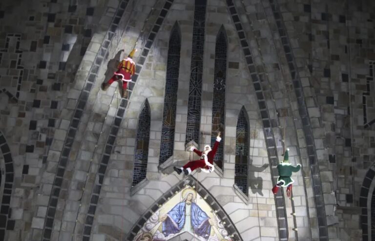 Descida do Papai Noel é adiada pelo Turismo