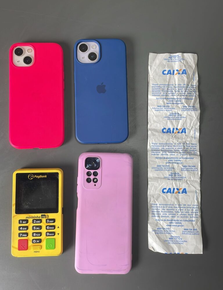 FOTOS: Duas mulheres são presas por furto no Centro de Gramado