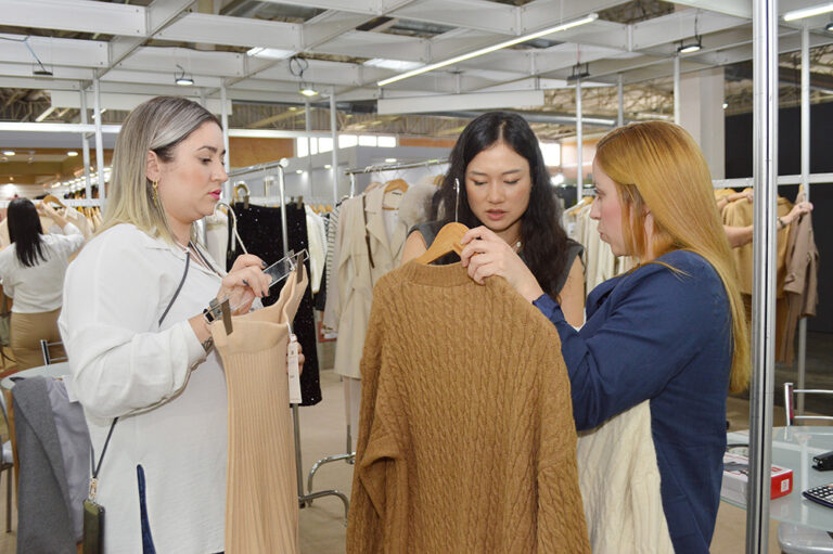 Fenim Fashion Gramado 2024 movimenta a moda e negócios na 28° edição