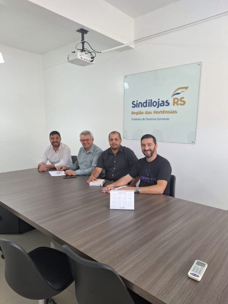 Parceria entre a Secretaria de Inovação e Sindilojas é firmada para a Feira “Feito em Gramado”
