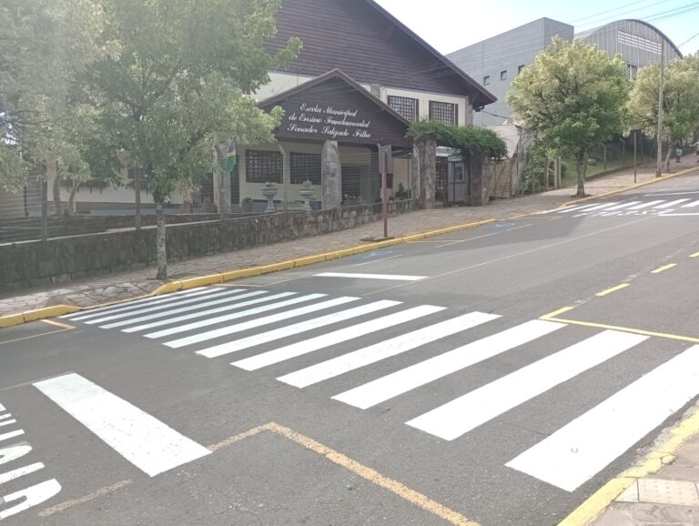 Secretaria de Trânsito garante segurança viária nos arredores das escolas