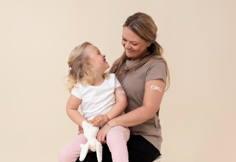 Saúde destaca mudanças nas indicações da vacina contra Covid para o ano de 2024