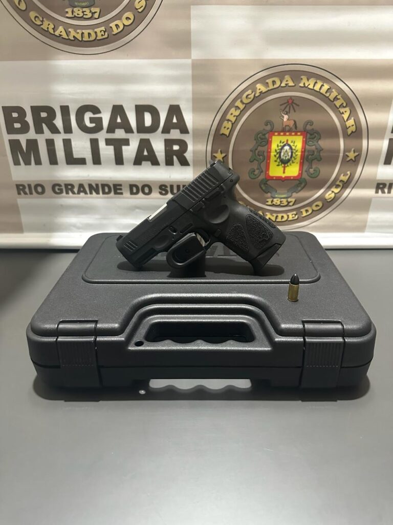 Brigada Militar de Gramado prende homem por porte ilegal de arma de fogo