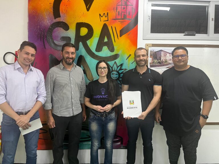 Secretaria de Inovação reúne-se com representantes da Secretaria de Trabalho do Estado