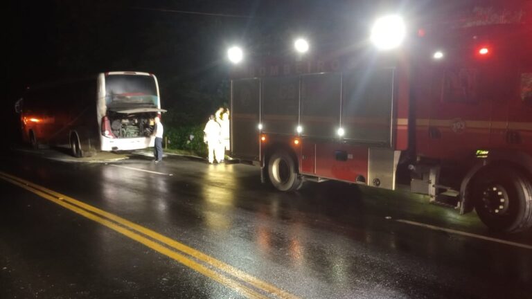 Incêndio em Ônibus da Citral na Várzea Grande: Passageiros saíram ilesos