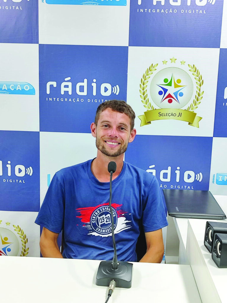 ÁUDIO e VÍDEO: Técnico do Gramadense projeta estreia neste sábado no Gauchão Sub-17