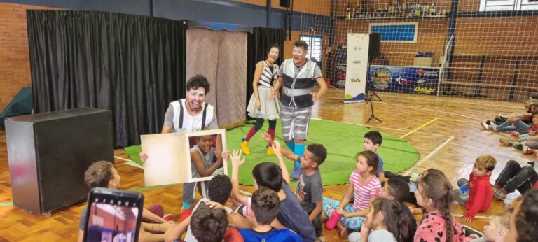 Teatro MudaMundo chega a Canela e Gramado