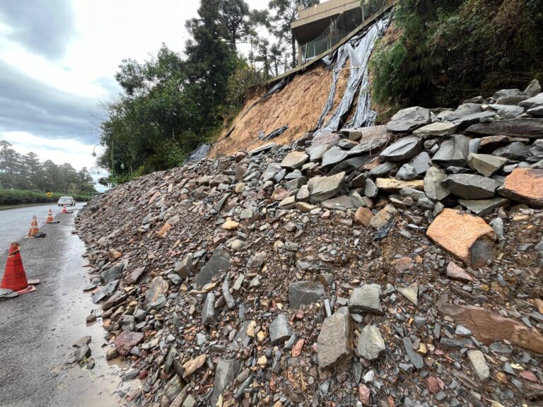 Obras de contenção serão realizadas na ERS-235, na Av. das Hortênsias nesta quarta-feira