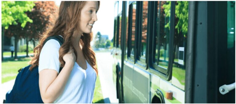 Prefeitura de Canela realiza primeiro repasse de auxílio transporte para universitários