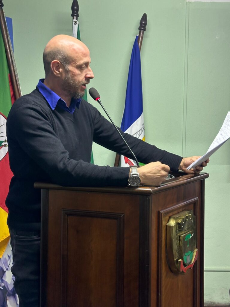 Vereador Jerônimo Terra Rolim investiga denúncia de revelia do Hospital em processos trabalhistas