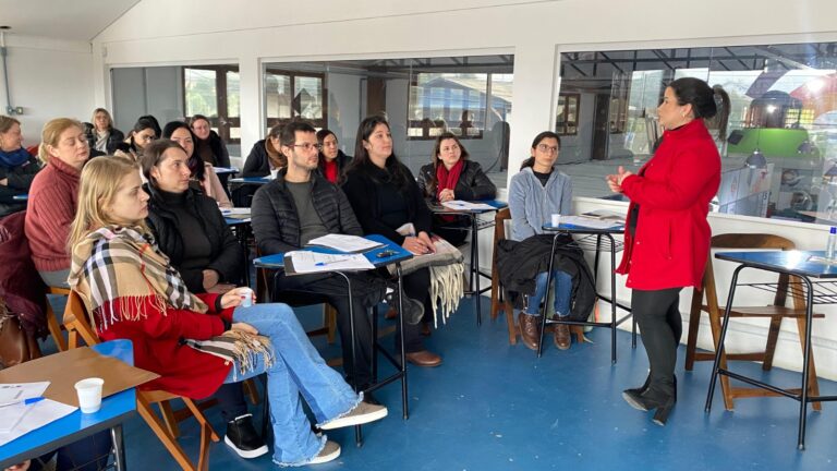 Secretária Municipal de Saúde e Funfamed promovem treinamento sobre cicatrização de feridas