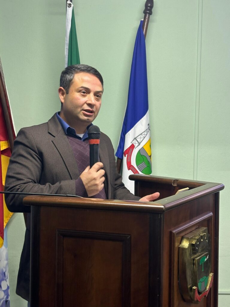 Luciano Melo encaminha Projeto para implantação do Programa de Educação Empreendedora nas Escolas Municipais