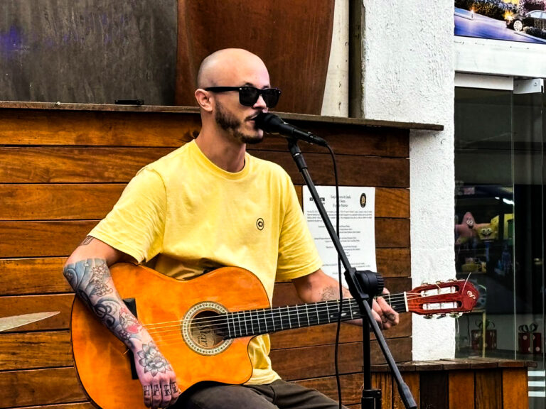 Mago Jef na Feirinha Ecológica neste sábado