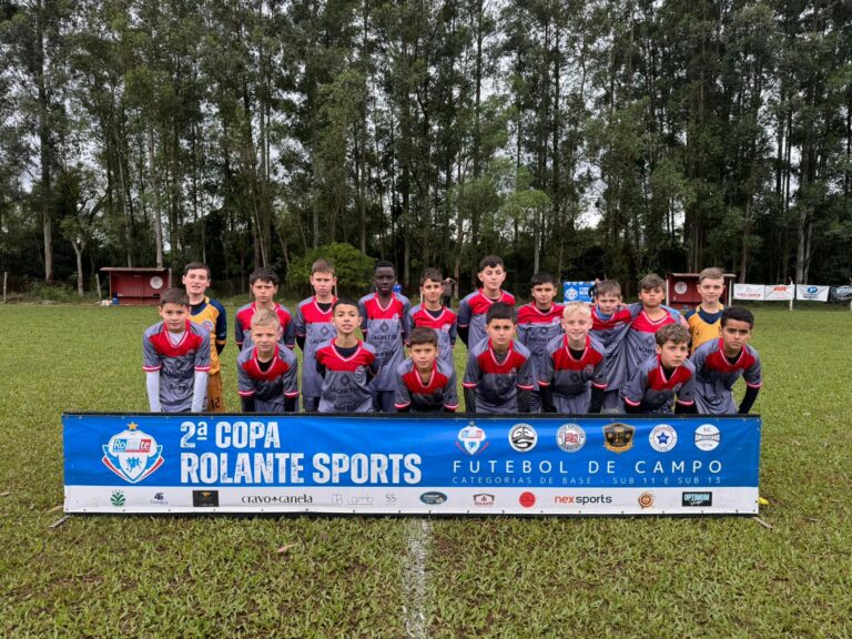 FOTOS: Gramadense garante vaga na semifinal da Copa Rolante Sports