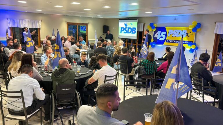 Jantar festivo do PSDB em Gramado marca início dos 45 dias de campanha eleitoral