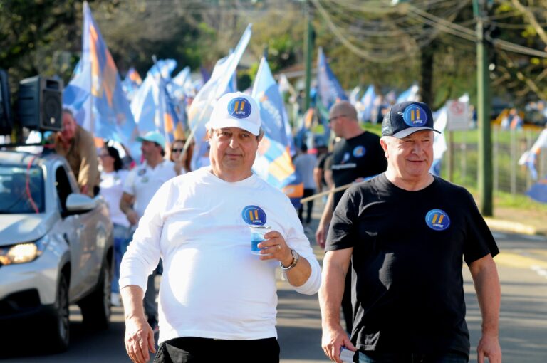 Bairros Moura e Dutra recebem caminhada de Nestor e Luia