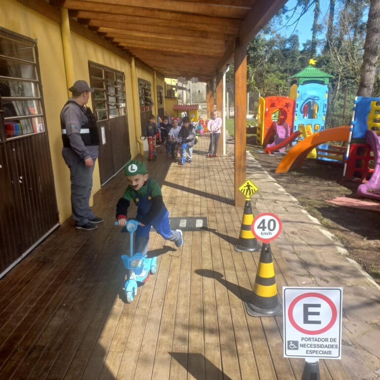 Secretaria de Trânsito realiza ações educativas na Semana Nacional do Trânsito 2024