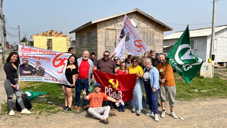 Andrei Mendes vai às comunidades desatendidas pelo poder público