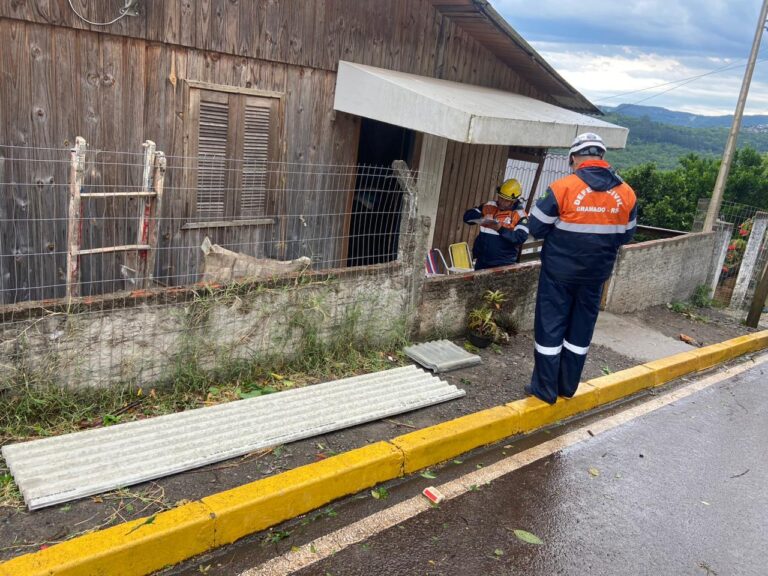 Gramado registra estragos após temporal