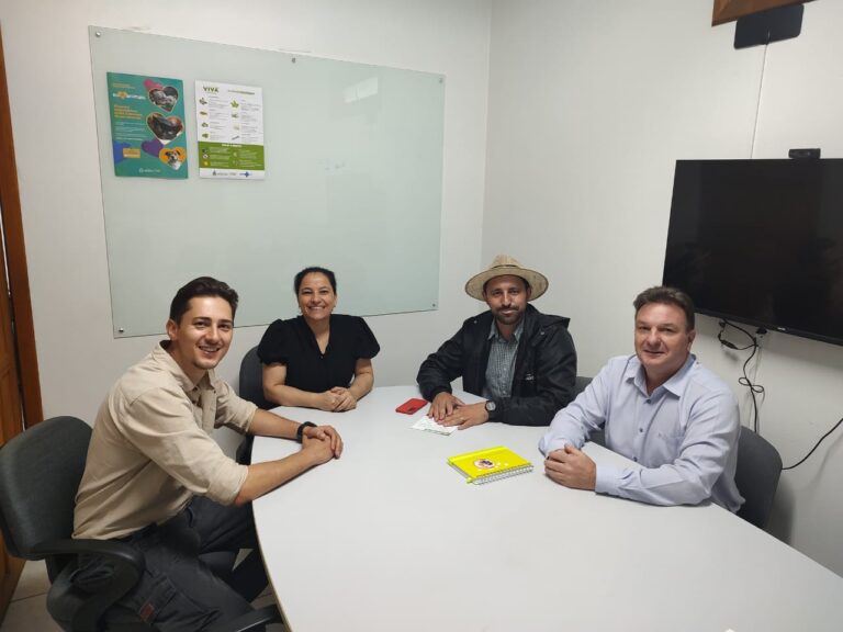 Agricultura e Saúde alinham ações de controle da raiva