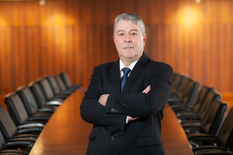 Cartão Banricompras desponta como produto bancário único no mercado brasileiro