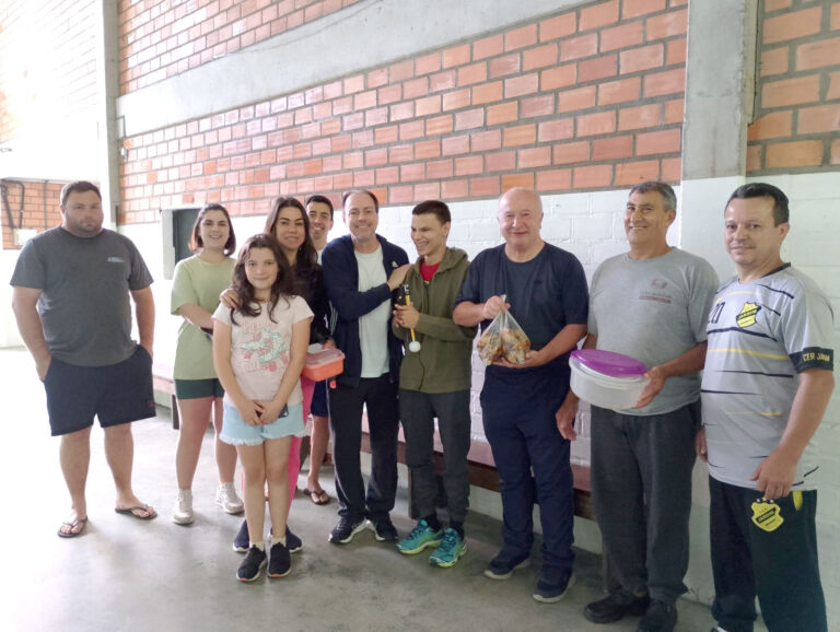 Mobilização pelo Jairo e família