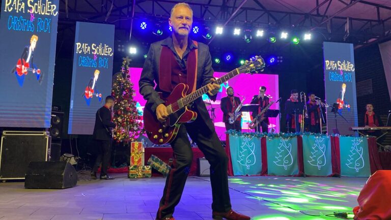 Christmas Rock agita o Multipalco da Praça João Corrêa em Canela