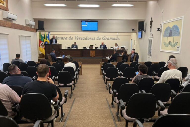 Vereadores aprovam por unanimidade PLC que altera Código de Posturas em Gramado