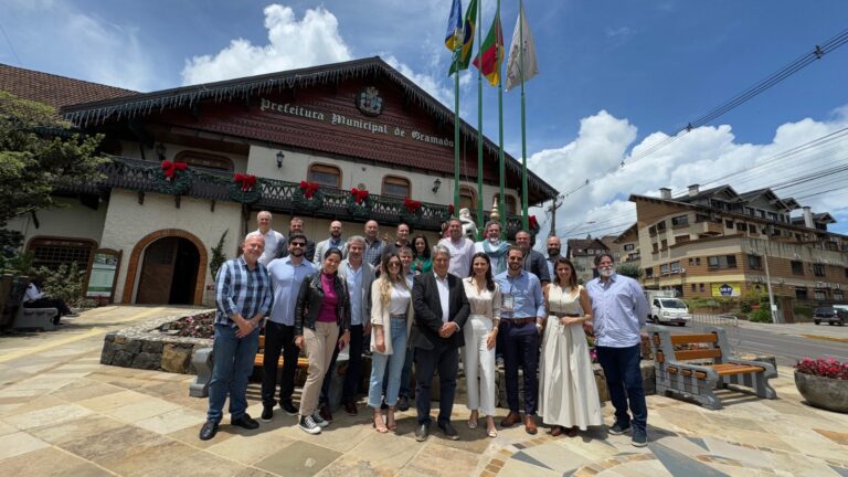 Gramado recebe comitiva de Campos do Jordão para troca de informações