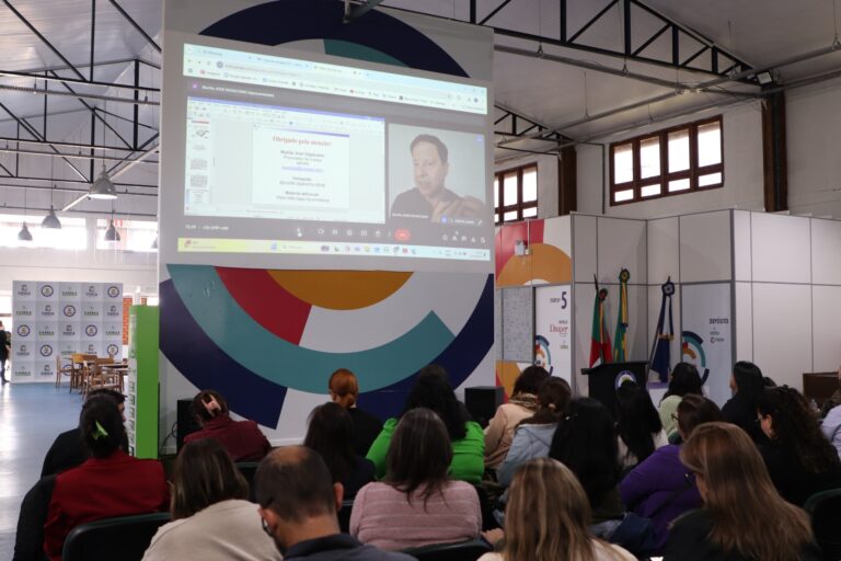 Canela promove encontro para fortalecimento da Rede de Apoio a Crianças e Adolescentes