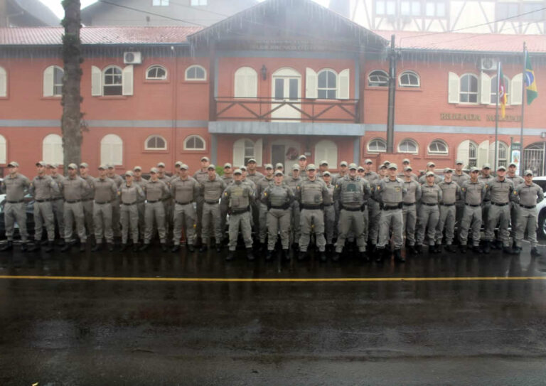 Região recebe reforço no policiamento para eventos natalinos