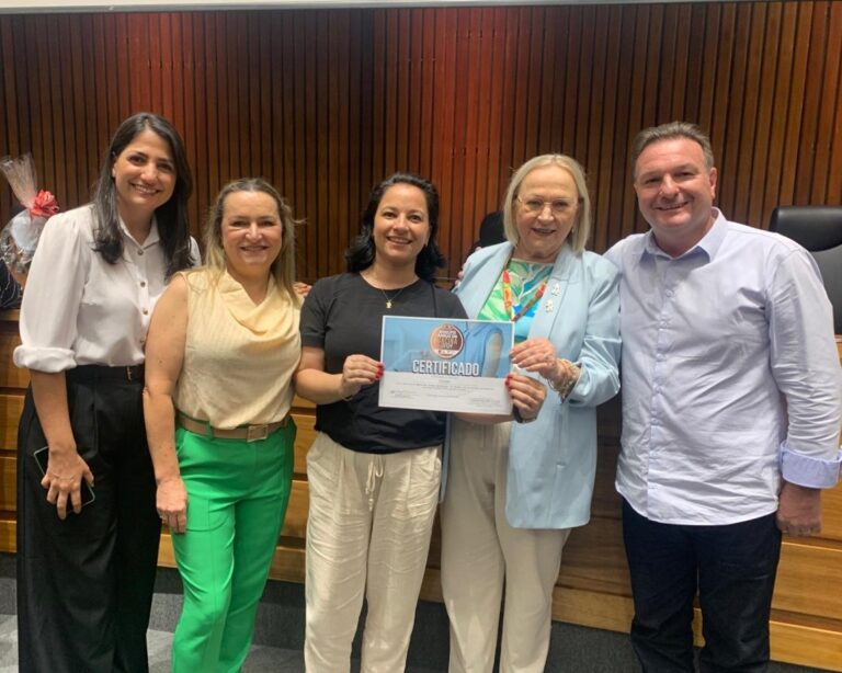 Gramado recebe selo de Município Amigo da Vacina