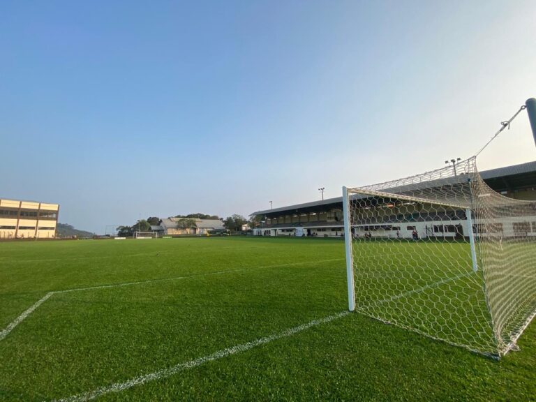 Inscrições para o campeonato de futebol de campo veterano estão abertas