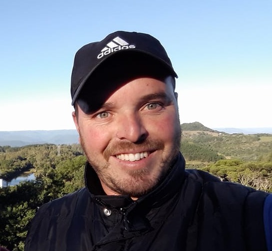 Homem morre na Várzea após receber descarga elétrica, cair e bater a cabeça