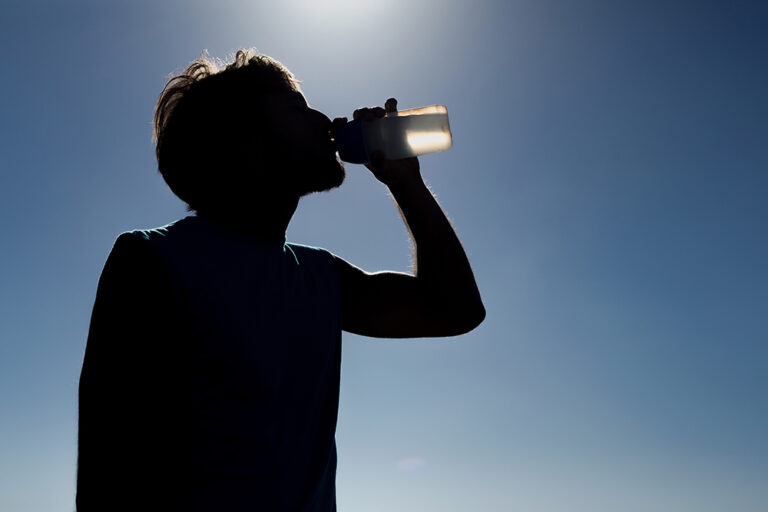 Médica da Unimed Serra Gaúcha aponta cuidados com a saúde para aproveitar o Carnaval com responsabilidade