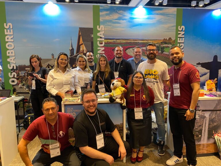 Atrações turísticas de Canela são divulgadas na Feira UGART