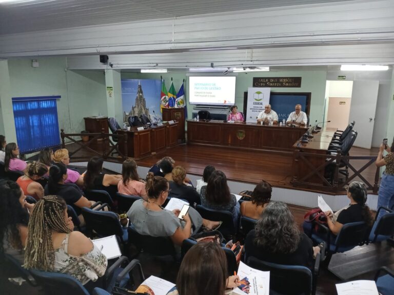 Profissionais da Assistência Social receberam capacitação sobre o SUAS