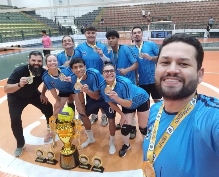 Santos Dumont conquista a 3ª Copa Gramado de Vôlei Misto 3×3