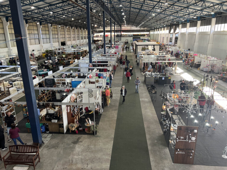 Feira Feito oferece espaço gratuito para prestadores de serviços