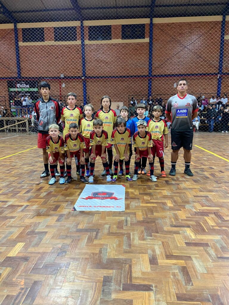 Gurizada em quadra nesta terça-feira