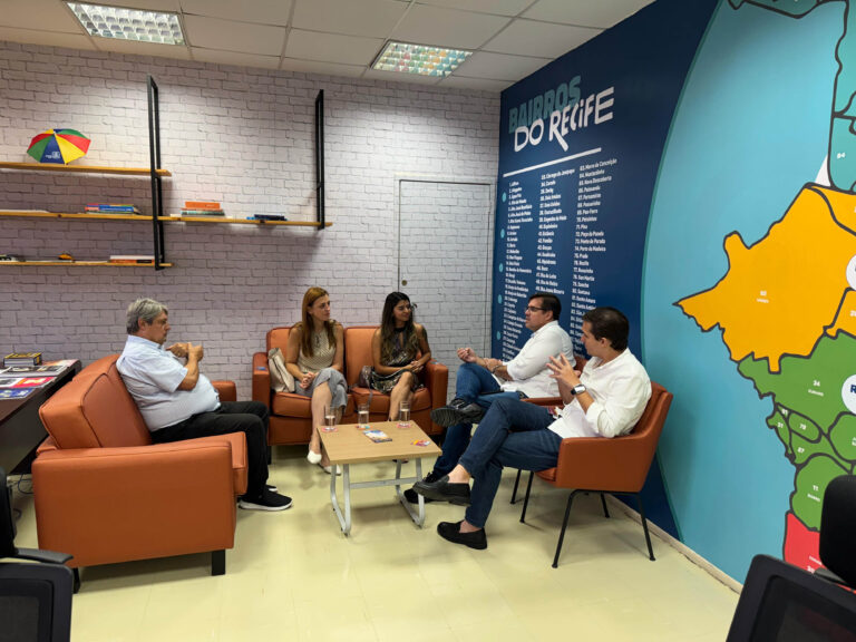 Gramado visita a Secretaria de Turismo de Recife