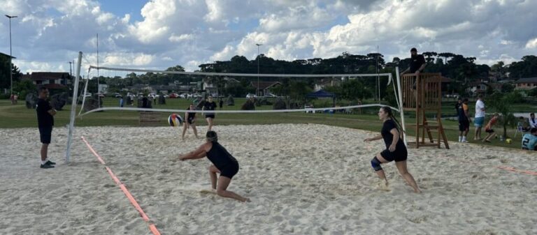 Inscrições abertas para os torneios de vôlei masculino e feminino em Canela