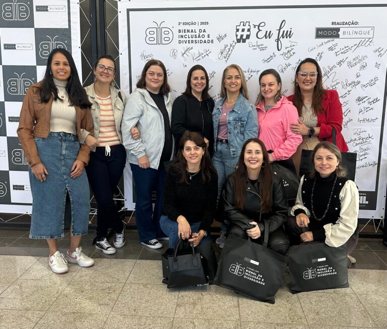 Professoras de Canela participam da Bienal da Inclusão e Diversidade