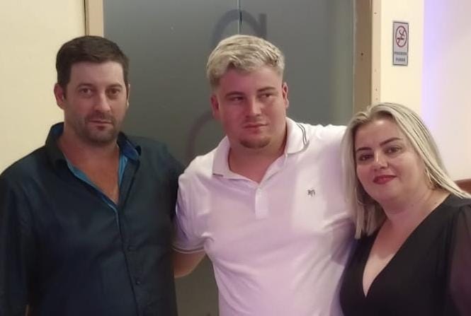 “Me ensinou a ser mãe. Ele só esqueceu de me ensinar a viver sem ele aqui”