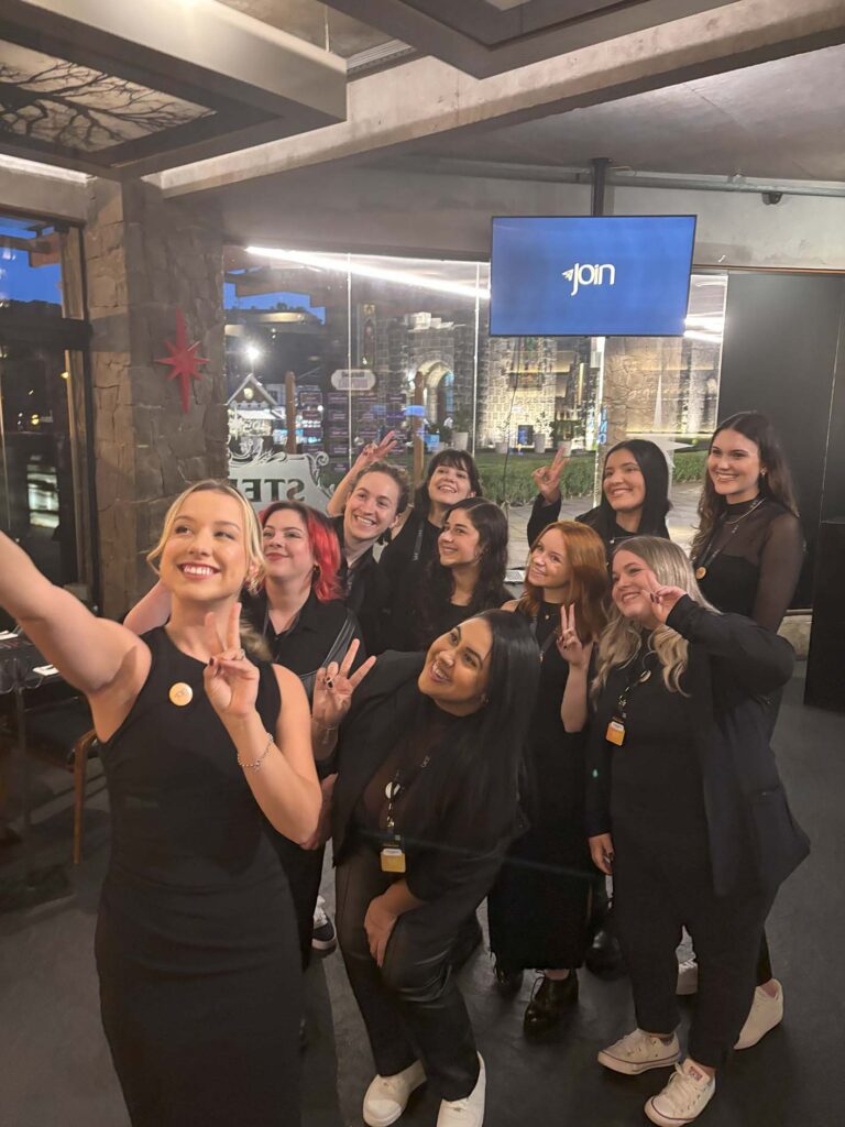 Impacto da inteligência artificial na economia: agência de publicidade de Gramado reúne empresários para discutir o assunto