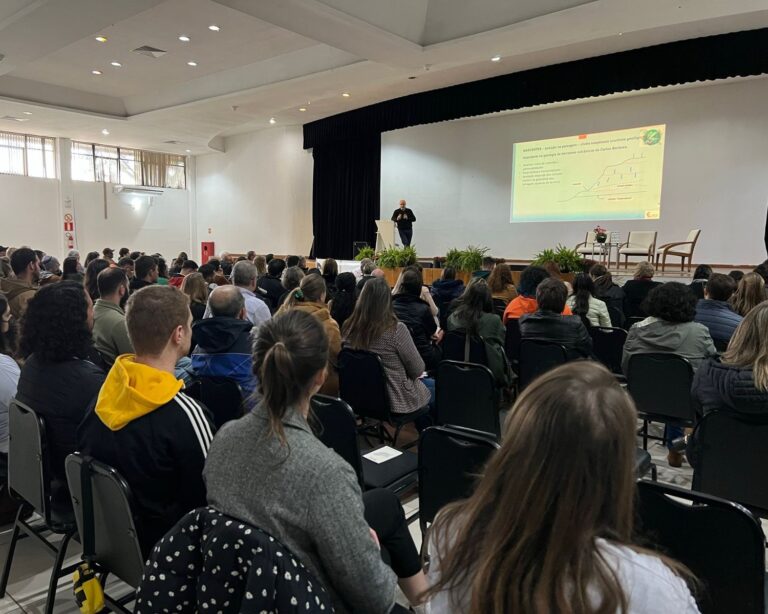 IV Oficina sobre Áreas Úmidas e APPs reúne especialistas em Gramado