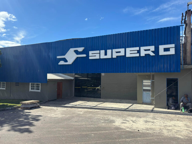 Super G Inaugura Novo Espaço com 3.400 m², Realizando Sonhos